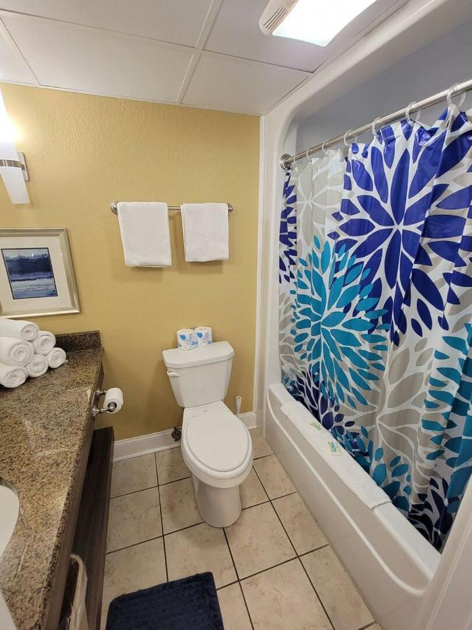 Ocean View King Suite With Modern Decor And Accents - Caravelle Resort 605 Sleeps 4 Guests Myrtle Beach Exterior photo